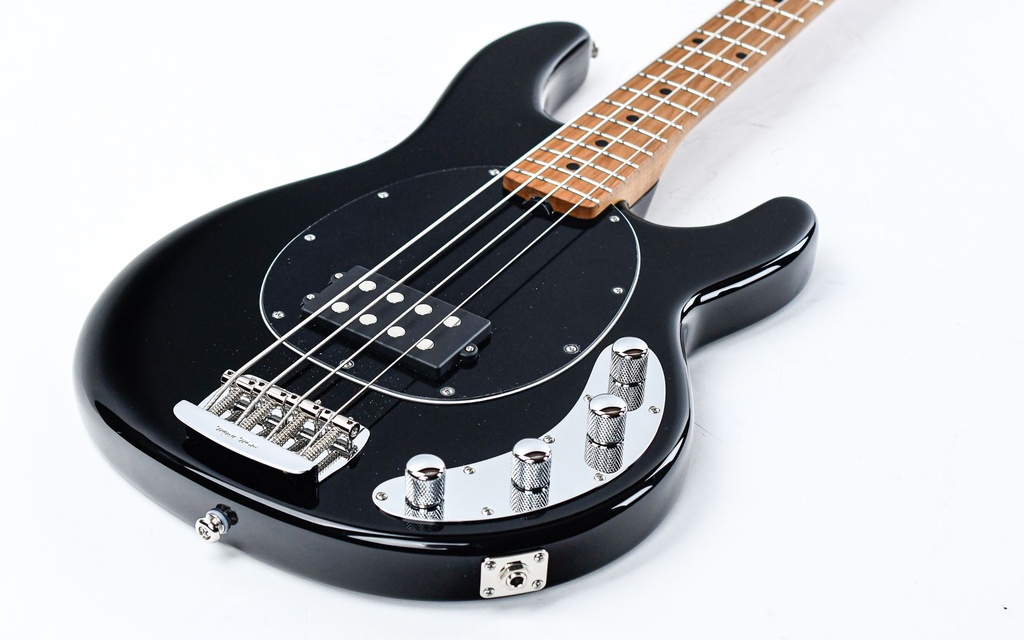 Music Man Stingray Special 4 Black | The Fellowship of Acoustics